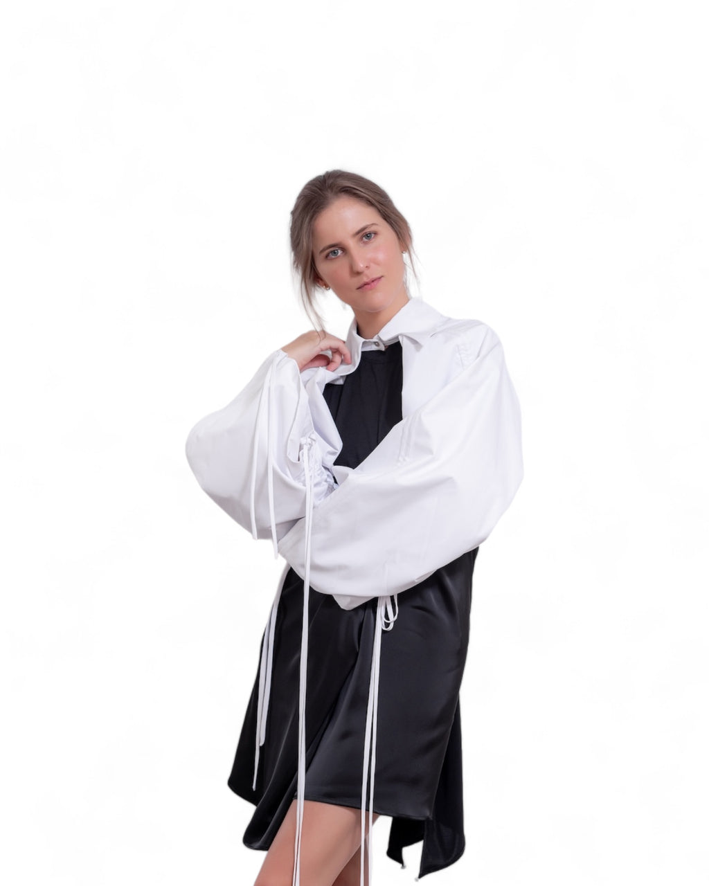 VALMA DETACHABLE SLEEVES