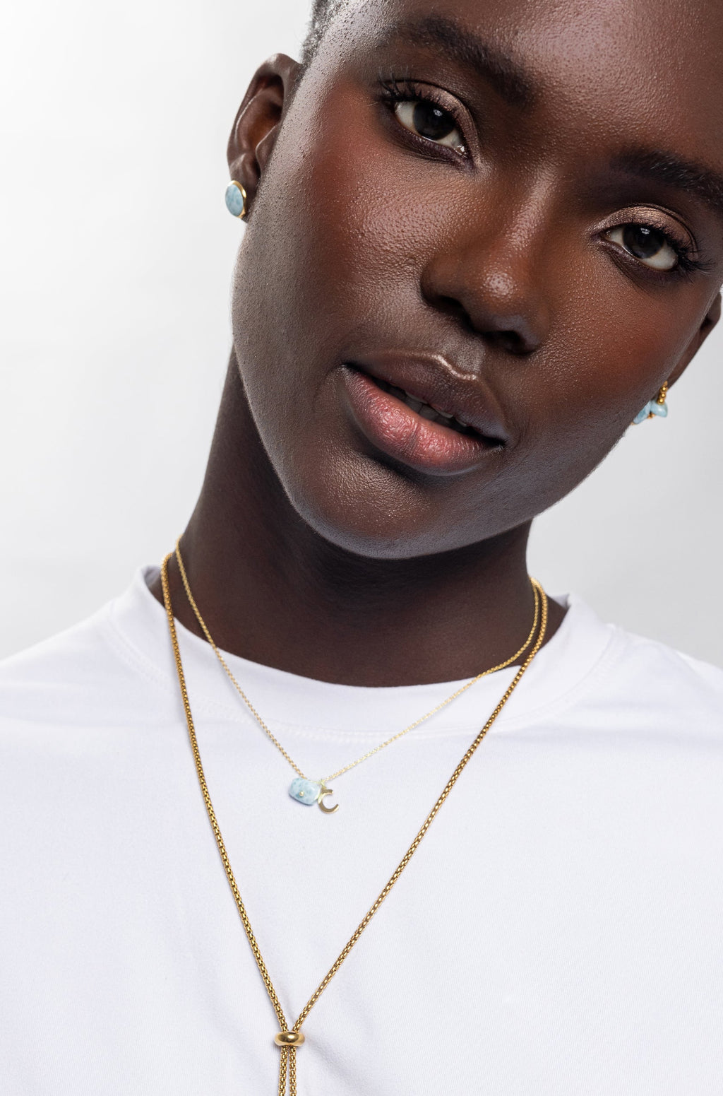 COLLAR EN LARIMAR + INICIAL
